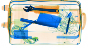 現在機場過行李安檢機時候哪些東西不能攜帶？